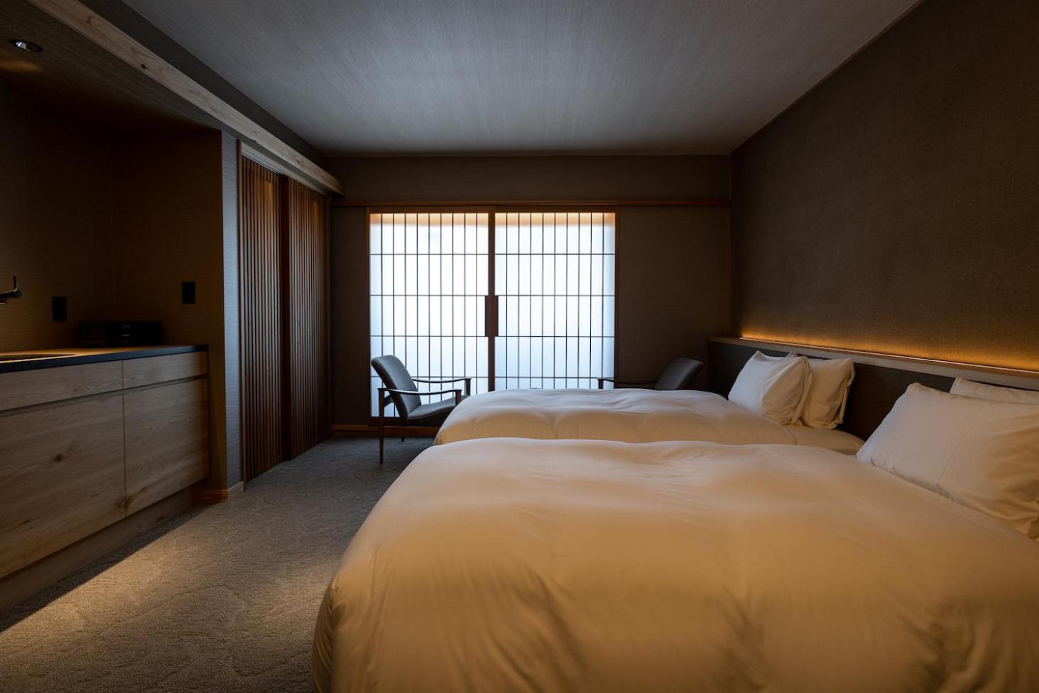 東山 四季花木 5*